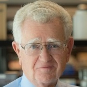 Robert W. Mahley, MD, PhD (Ordförande)